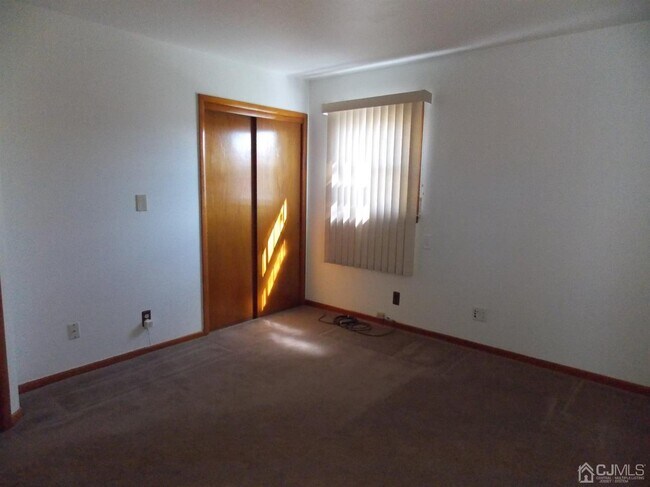 Foto del edificio - 148 S Plainfield Ave