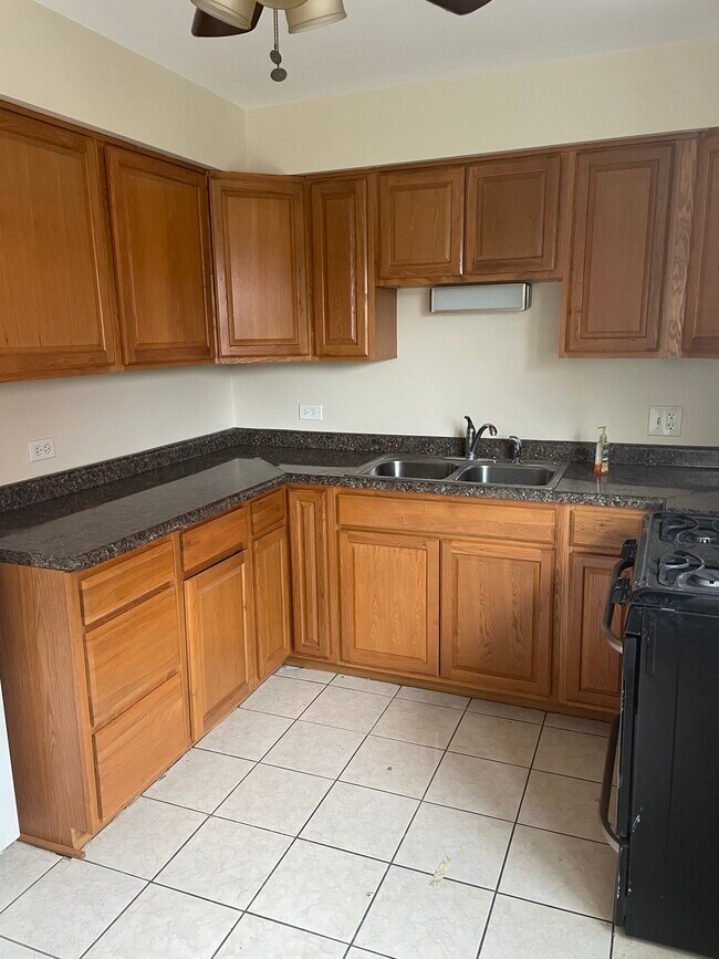 Foto del edificio - 1541 Homestead Rd