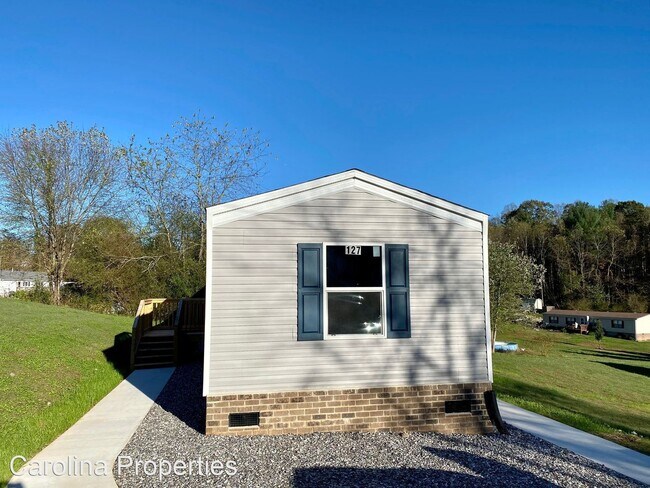 Building Photo - 3 br, 2 bath House - 127 Laurel View Ln