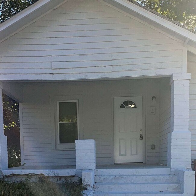 319 Jones Ave, Macon, GA 31217 House Rental in Macon, GA