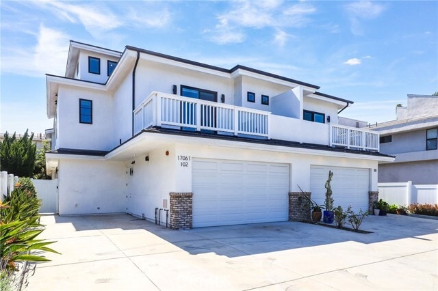Building Photo - 17061 Sandra Lee Ln