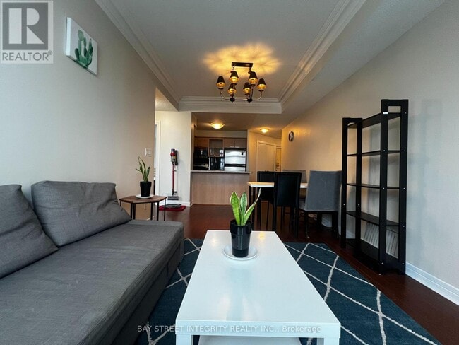 Building Photo - 16 Harrison Garden Blvd