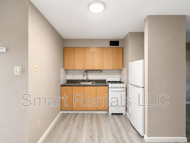 Building Photo - 3100 Arsenal St