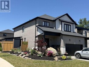 Building Photo - 348 Springbrook Ave