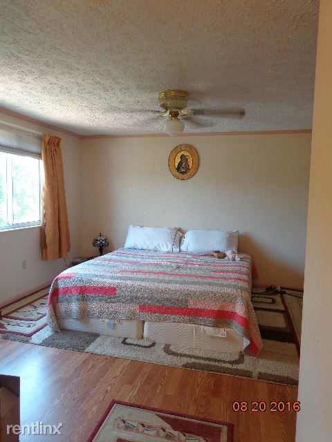 Building Photo - 3560 Laurel View Ct