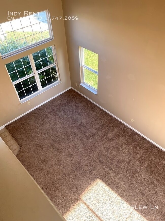 Building Photo - 999 Curlew Ln