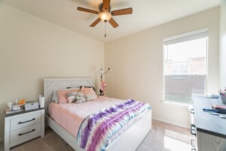 Building Photo - 1111 Turnberry Park Ln