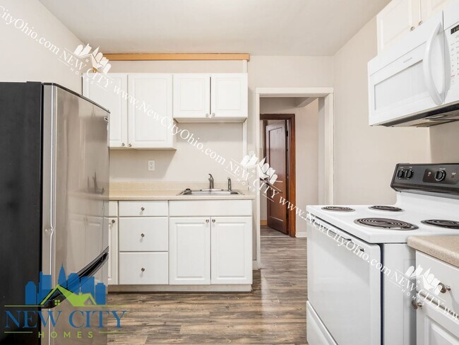 Foto del edificio - 791-793 S Champion Avenue, Columbus, OH 43206