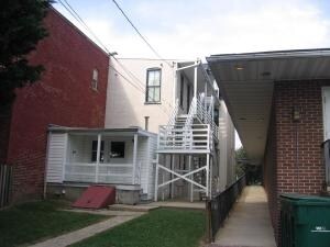 Foto del edificio - 715 N Duke St
