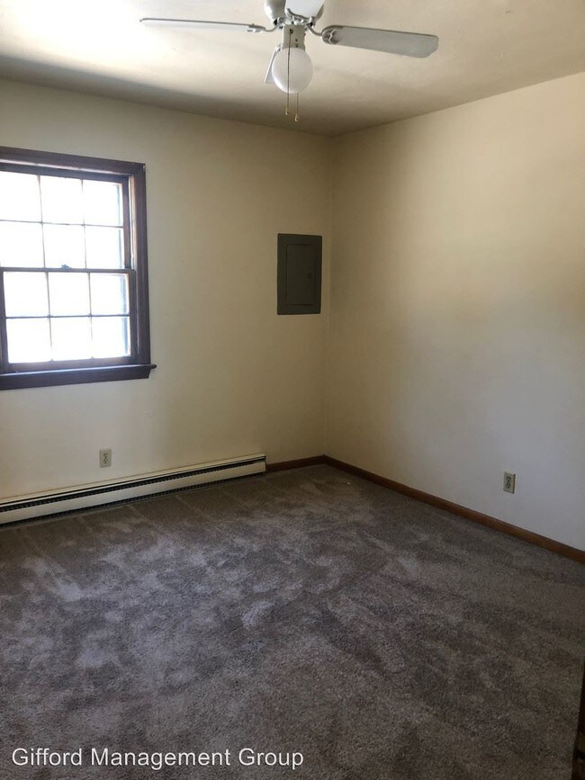 Building Photo - 8450 Tidewater Dr