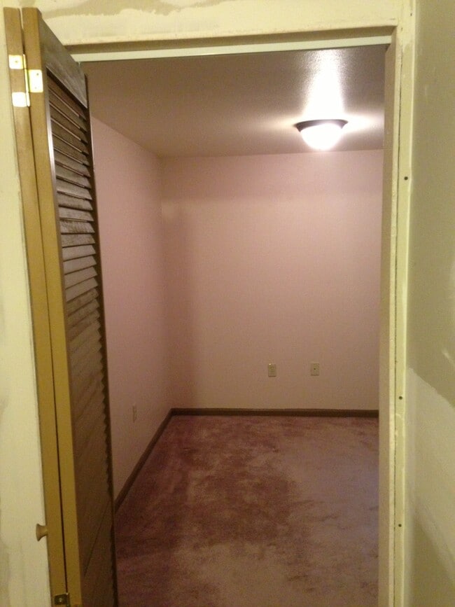 Building Photo - 7522 Madrid ct