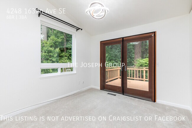 Building Photo - Spacious 6 bed/2.75 bath in Bellevue
