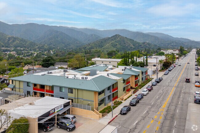 Contexto aéreo - Honolulu Hills Condominiums
