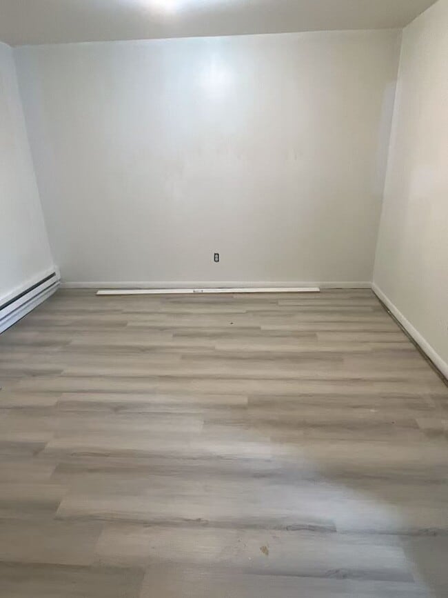Building Photo - 5917 59th Dr