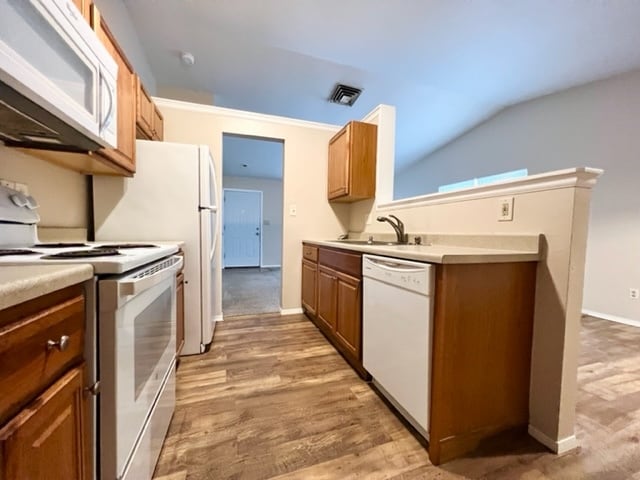 Building Photo - 2013 Carlee Dr