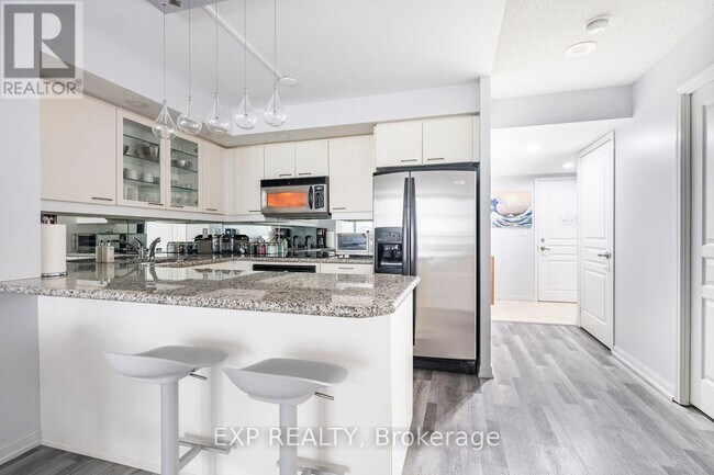 Photo du bâtiment - 140 Simcoe St