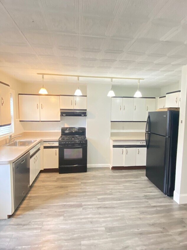Foto principal - 195 Maverick St