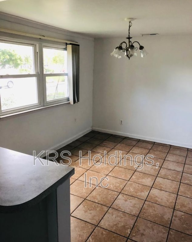 Building Photo - 1525 Hackensack Rd