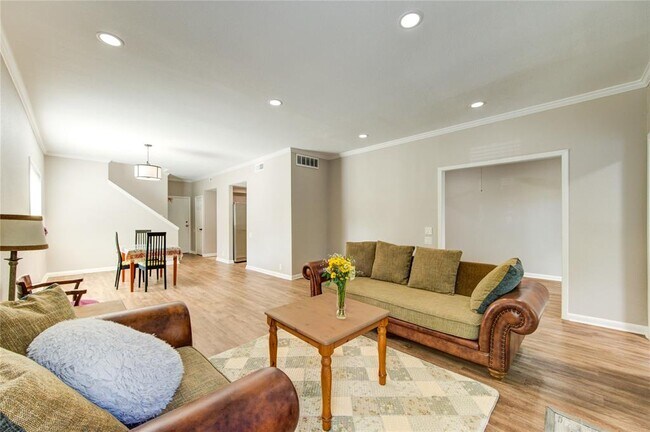 Foto del edificio - 1602 Prairie Grove Dr
