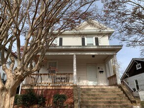 Building Photo - 106 Yeardley Ave