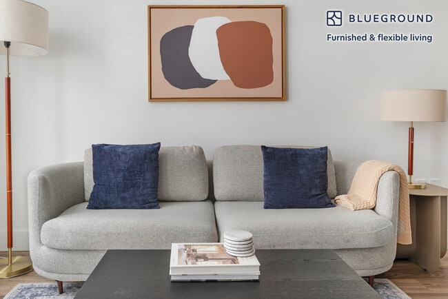 Foto del edificio - 85 Cleaveland Rd