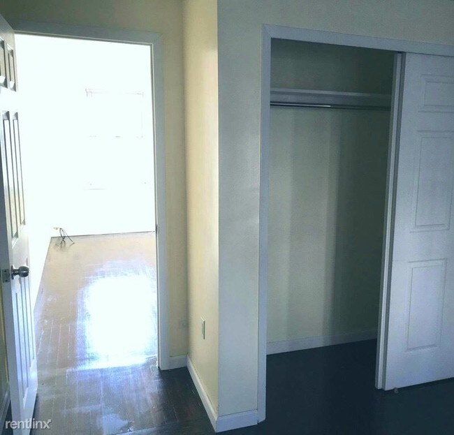 Foto del edificio - 2132 29th St