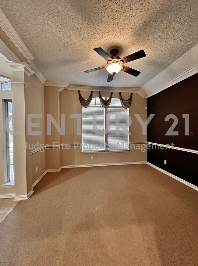 Foto del edificio - Charming 3/2/2 in Grand Prairie For Rent