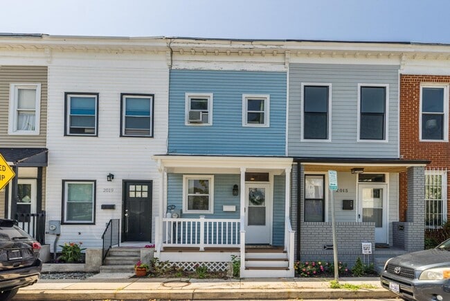 Building Photo - 2017 Gales St NE