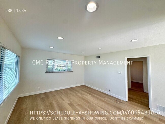 Foto del edificio - 19282 Salmon Ln