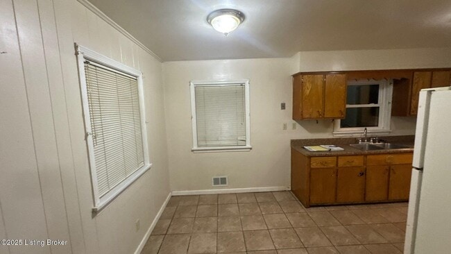 Foto del edificio - 6001 Applegate Ln