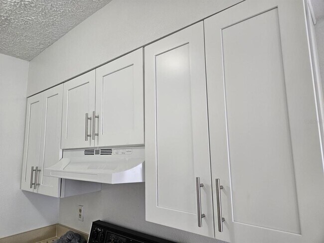 Foto del edificio - 2796 Curry Ford Rd