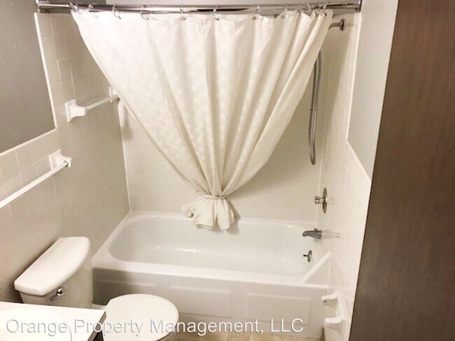 Foto del edificio - 1236 Edgewood Dr