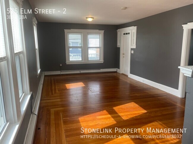 Building Photo - 575 Elm St