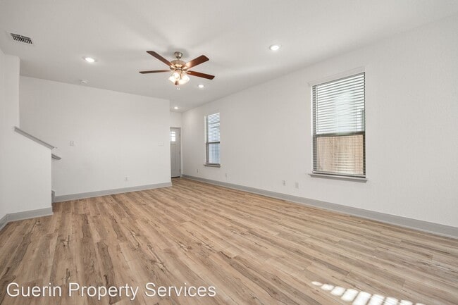 Building Photo - 3 br, 2.5 bath House - 7515 Gramercy Way #...