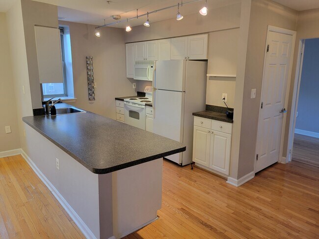 Foto del edificio - 1308 Clifton St NW