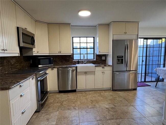 Building Photo - 18714 Wimbledon Cir