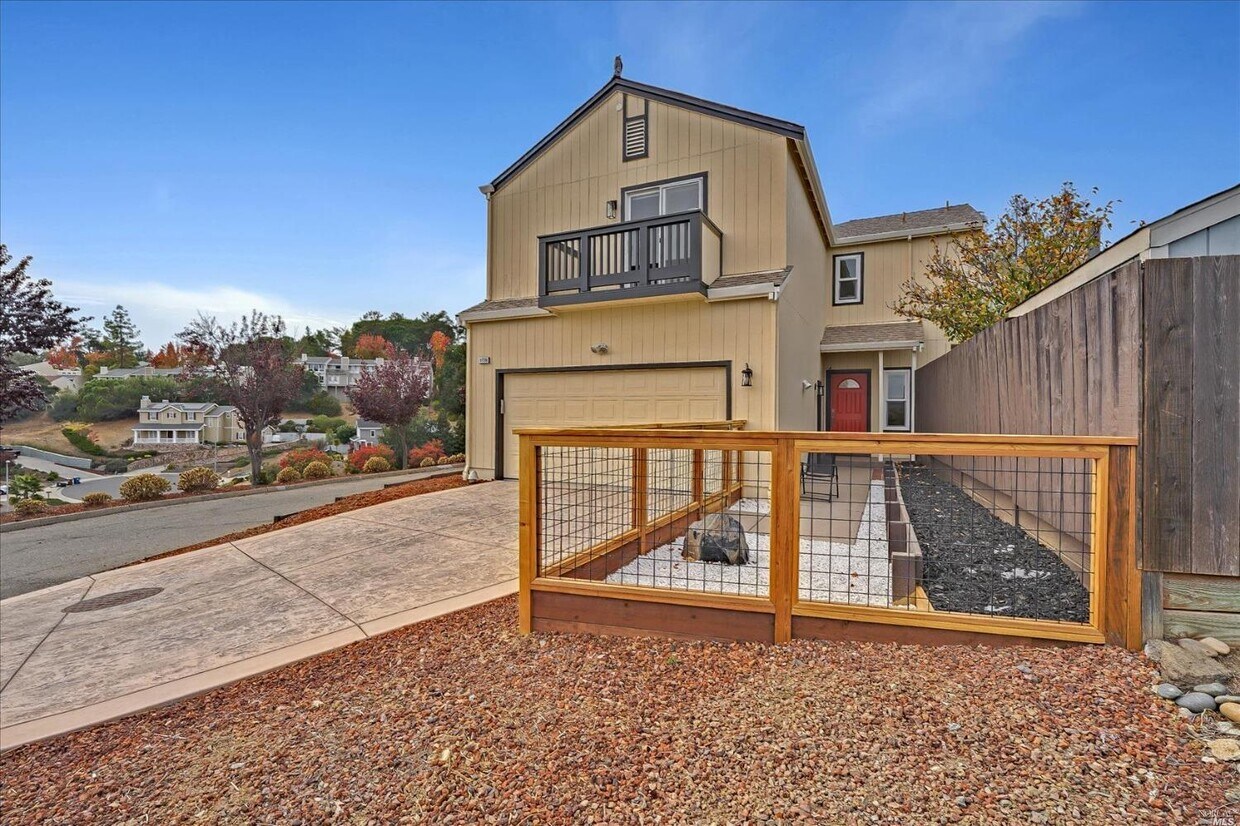 Primary Photo - 1758 Douglas Terrace