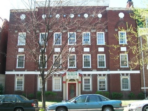 Primary Photo - 1207 W Franklin St