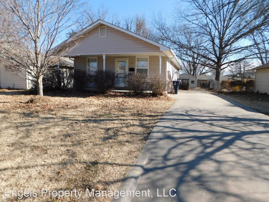 3 br, 2 bath House 714 S Atchison House Rental in El Dorado, KS