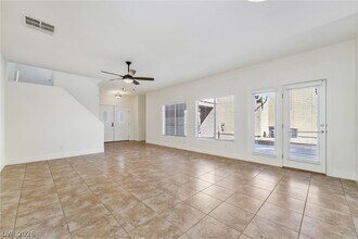Building Photo - 9372 Glendora Valley St