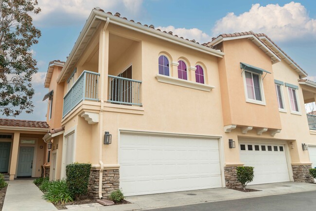 Building Photo - 4120 Paredo Way