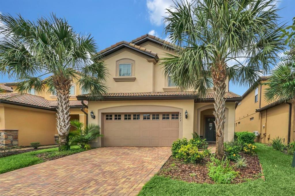 Foto principal - 8977 Rhodes St