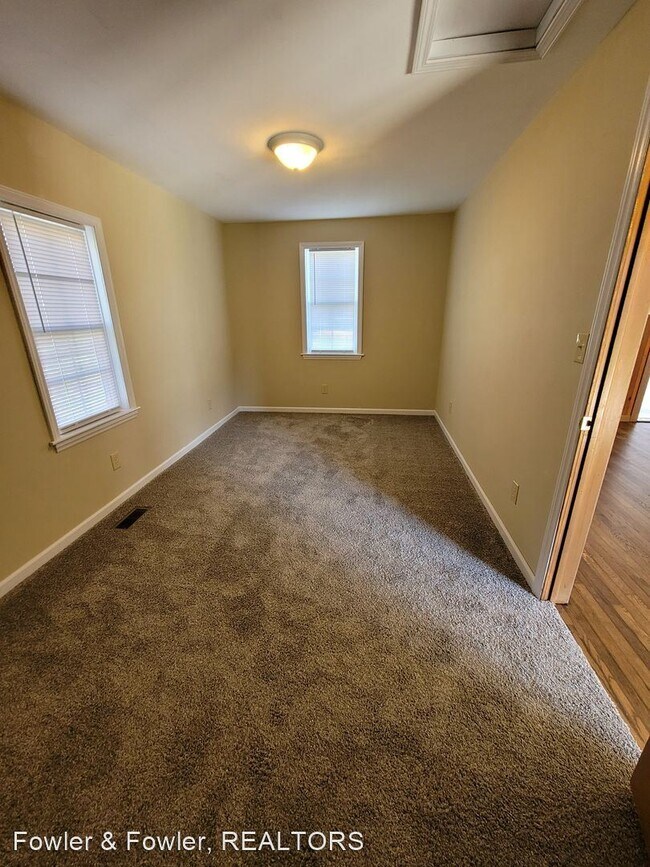 Foto del edificio - 1 br, 1 bath House - 4013 N. Main St