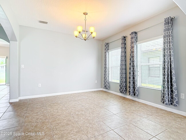 Building Photo - 860 Fiddleleaf Cir