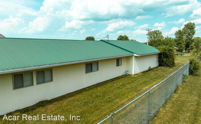 Building Photo - 3 br, 2.5 bath House - 12405 County Road 3120