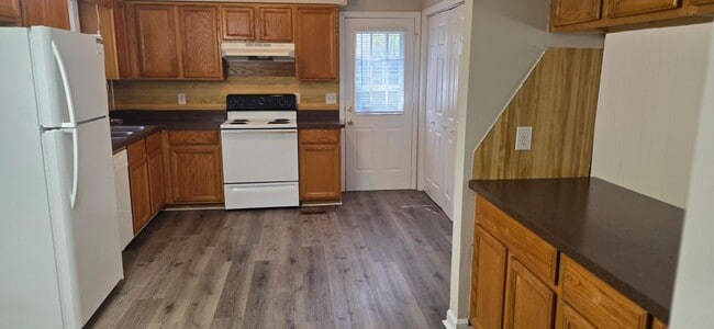 Building Photo - 5318 Harvest Hill Dr