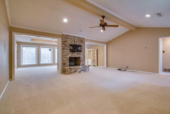Building Photo - 1743 Cimarron Trail
