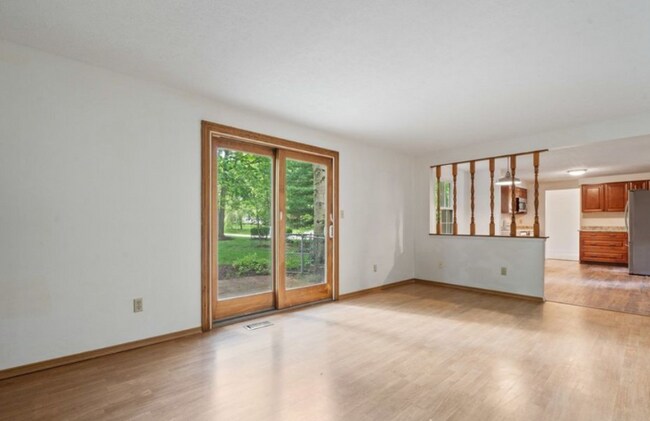 Foto del edificio - 5601 Sunset Dr