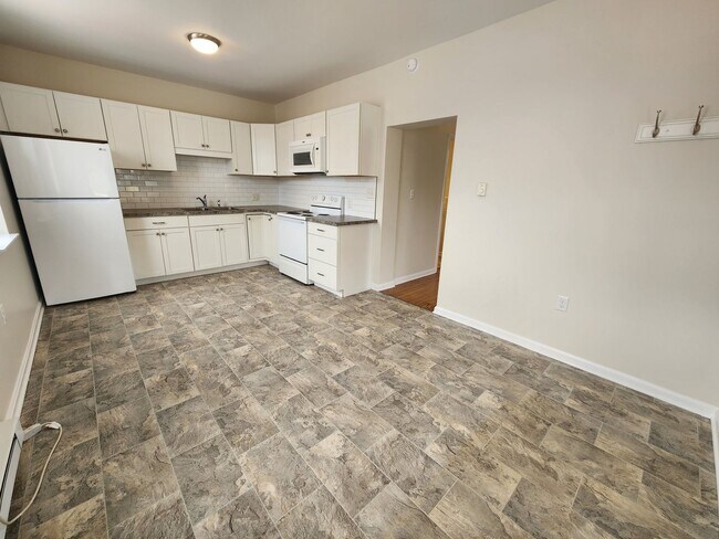 Foto del edificio - 5176-5178 Greenvillage Road