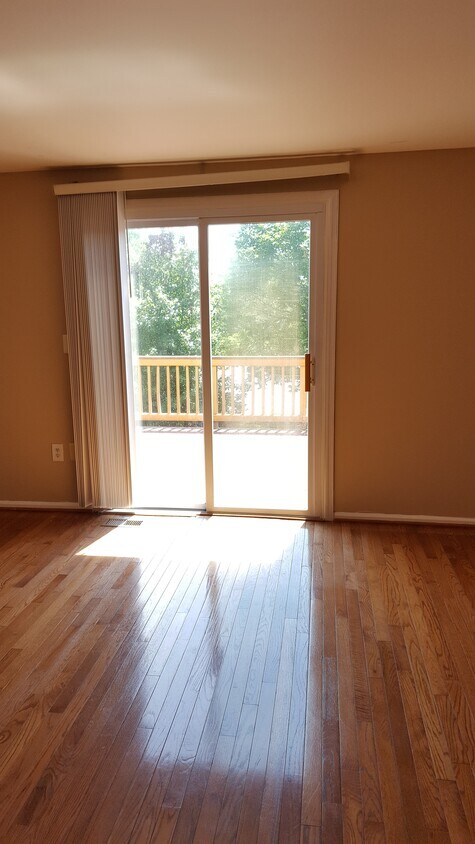 Building Photo - 14421 Manassas Gap Ct